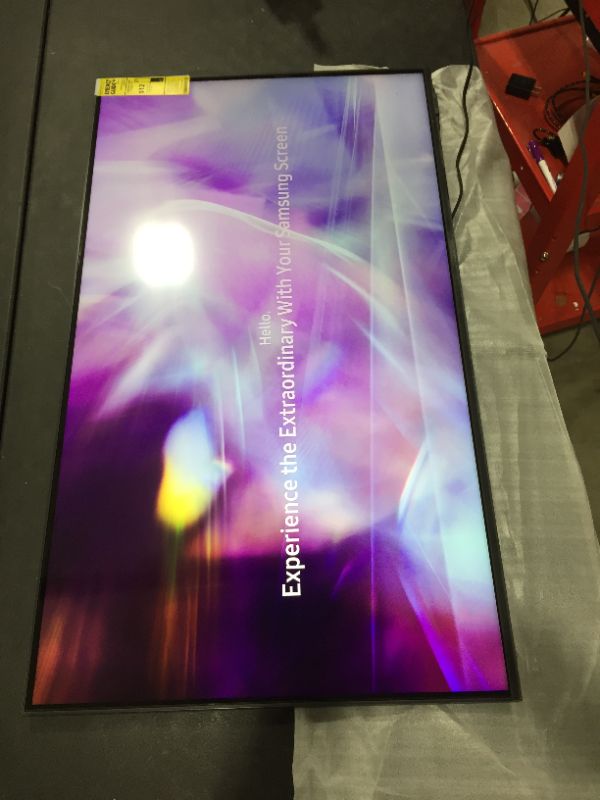 Photo 2 of Samsung QN43Q60AAF Q60A Series - 43" Class (42.5" viewable) QLED TV - 4K