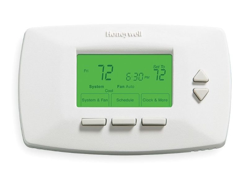 Photo 1 of Honeywell TB7220U1012 CommercialPRO 7000 Programmable Commercial Thermostat