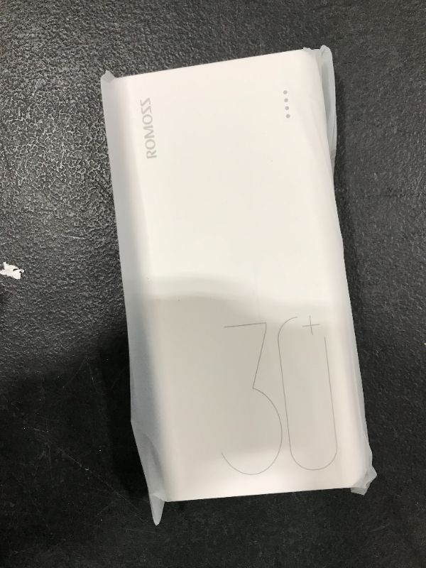 Photo 2 of ROMOSS 30000mAh Power Bank Sense 8