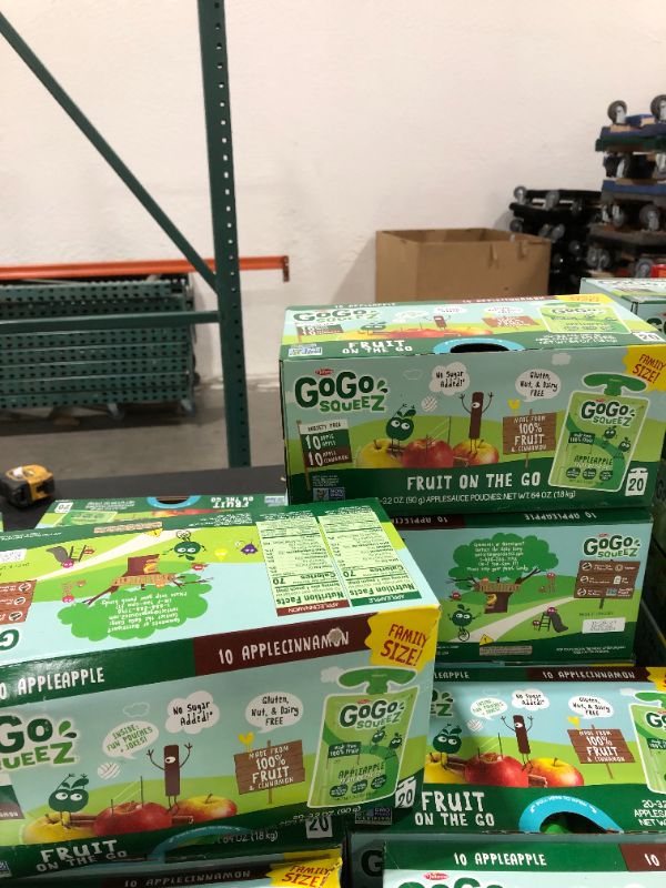 Photo 2 of 3 Pack of 20 GoGo squeeZ Applesauce, Variety Apple/Cinnamon - 3.2oz/20ct