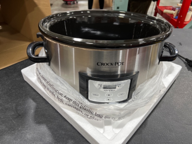 Photo 2 of Crock Pot 6qt Countdown Slow Cooker SEL FOR PARTS 