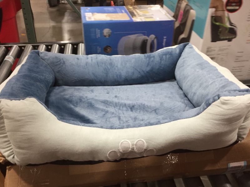 Photo 1 of 27" x 21" blue pet bed