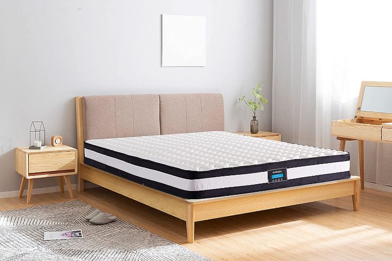 Photo 1 of DreamQi 8 Inch King Hybrid Mattress Memory Foam Breathable Comfortable Mattress in A Box for Pressure Relief and Sleep Supportive (King, 5-inch)
