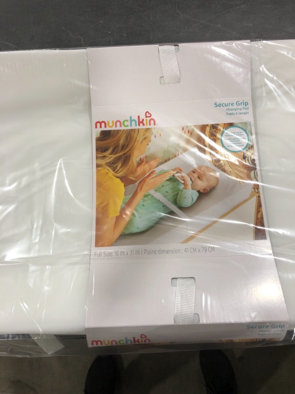 Photo 3 of Munchkin Secure Grip Changing Pad with Xtra Grip Safety Strips, White
