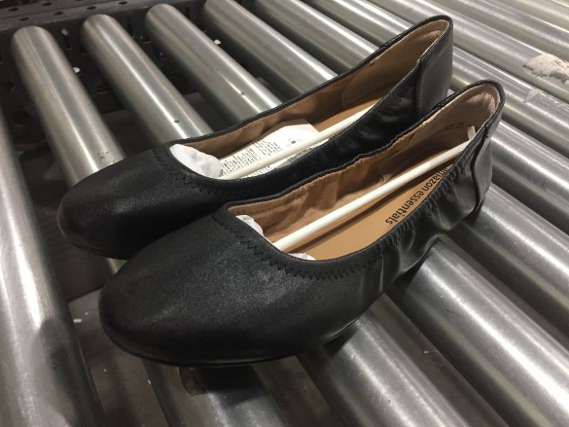 Photo 1 of AMAZON ESSENTIALS BLACK FAUX LEATHER FLATS, SIZE 10.5 US