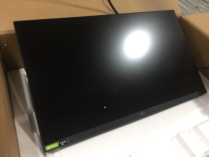 Photo 2 of LG - UltraGear 27" IPS LED QHD FreeSync Monitor with HDR (HDMI) - Black