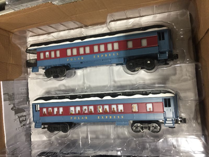 Photo 4 of Lionel The Polar Express LionChief Train Set with Bluetooth