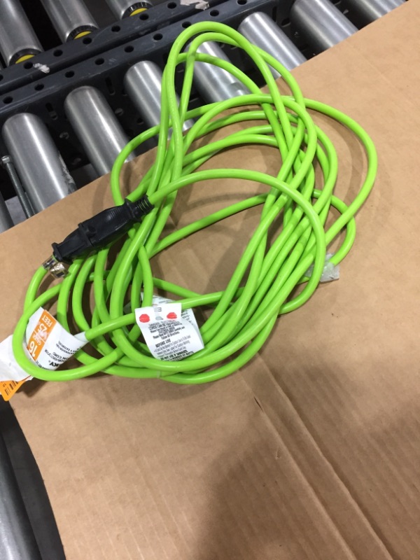 Photo 2 of 25 ft. 16/2 Indoor/Outdoor Extension Cord, Green