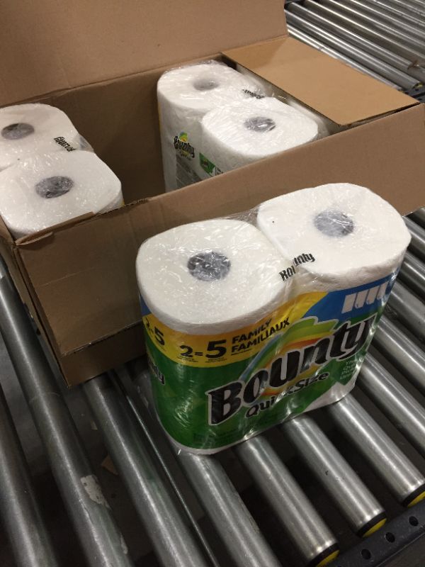 Photo 2 of Bounty Quick-Size Paper Towels, 8 Rolls