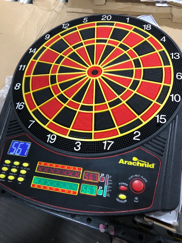 Photo 2 of Arachnid Cricket Pro 450 Electronic Dartboard