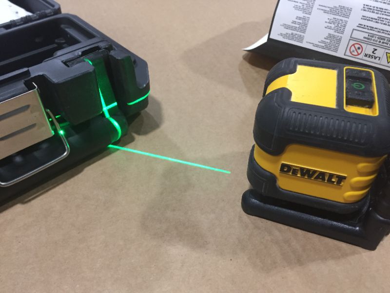 Photo 2 of 55 ft. Green Self-Leveling Cross Line Laser Level with (2) AA Batteries & Case