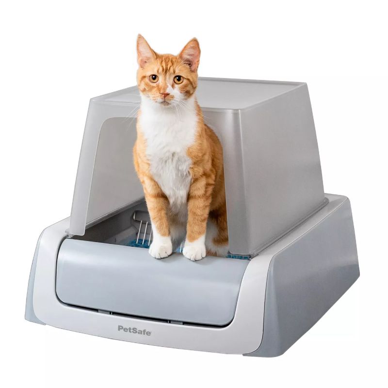 Photo 1 of PetSafe ScoopFree Self-Cleaning Crystal Cat Litter Box - White
