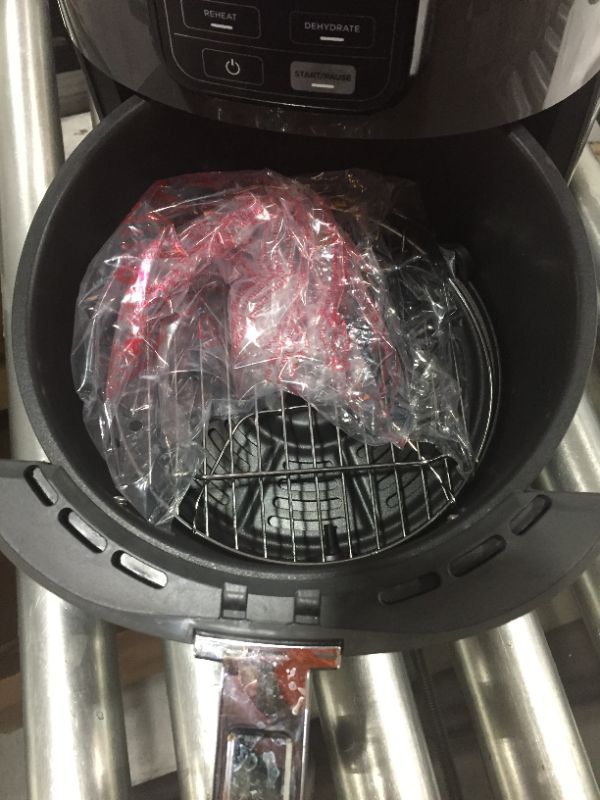 Photo 1 of Ninja 4qt Air Fryer - Black AF101
