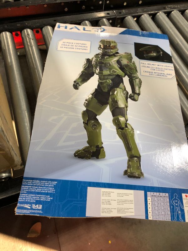 Photo 6 of Halo Master Chief Ultra Prestige Adult Costume
