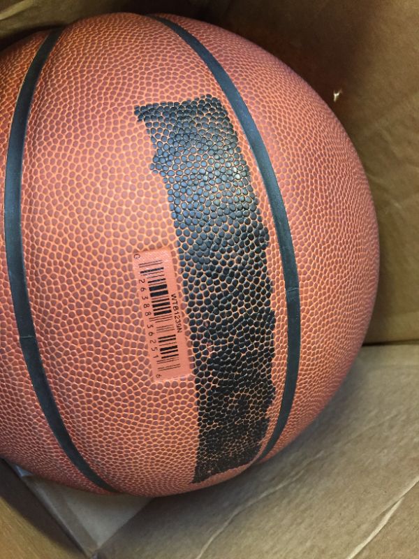 Photo 3 of Wilson NCAA Final Four Edition Basketball
size 6