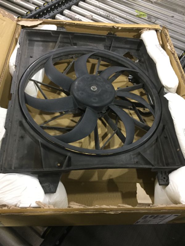 Photo 2 of Dorman 620-022 Engine Cooling Fan Assembly Compatible with Select Chrysler Models
