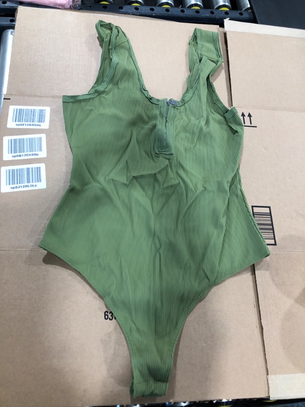 Photo 1 of cupshe green one piece swimsuit size L