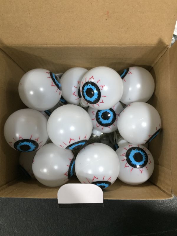 Photo 2 of 3D Halloween Eyeball String Lights 30 Battery Powered Lights Waterproof Lights String 8 Modes Remote Hanging Lamp Flexible Lights for Halloween Party Decorations-Warm White