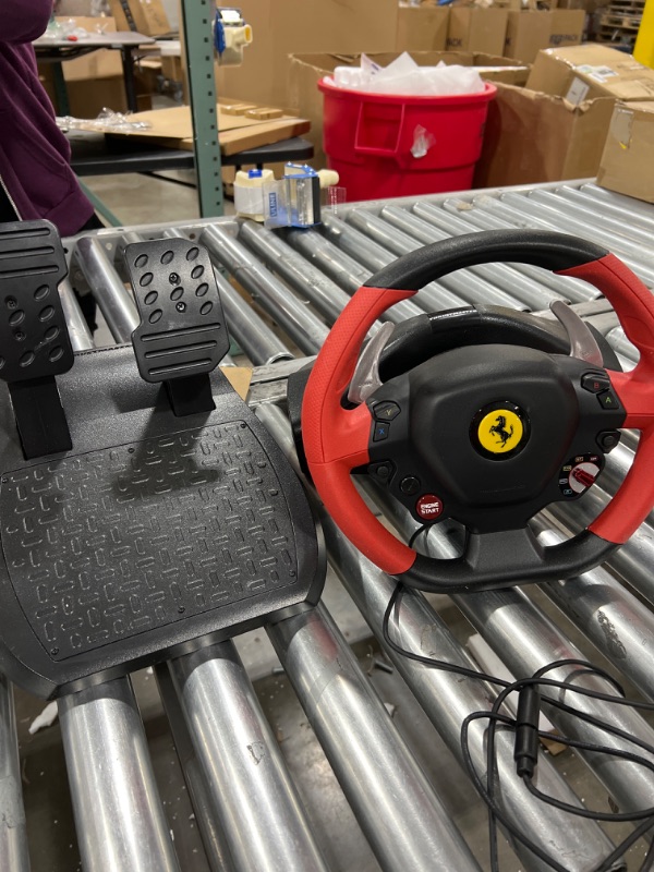 Photo 2 of Thrustmaster Ferrari 458 Spider Racing Wheel for Xbox One