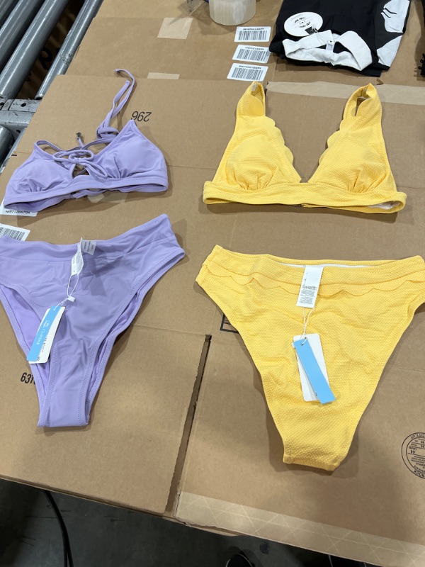 Photo 1 of 2set| Women's 2 Piece Bathing Suits, Small 