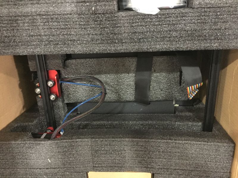 Photo 3 of CR-10S Pro V2 3D Printer
