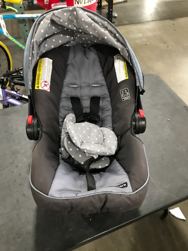 Photo 3 of STROLLER AND CAR SEAT 