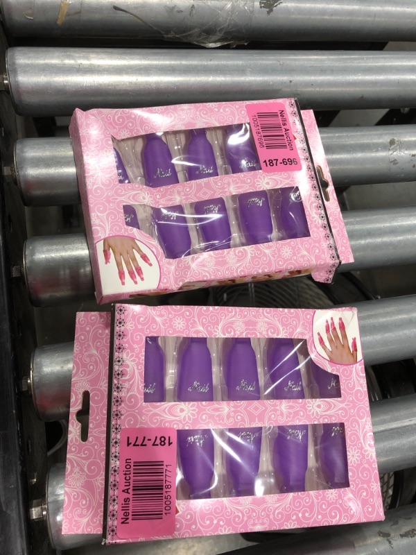 Photo 2 of Dr.Nail 10pcs Plastic Acrylic Nail Art Soak Off Cap Clip UV Gel Polish Remover Tool (Purple)