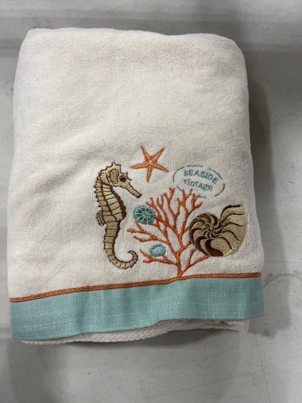 Photo 2 of Avanti Linens Seaside Vintage Bath, Towel, Ivory