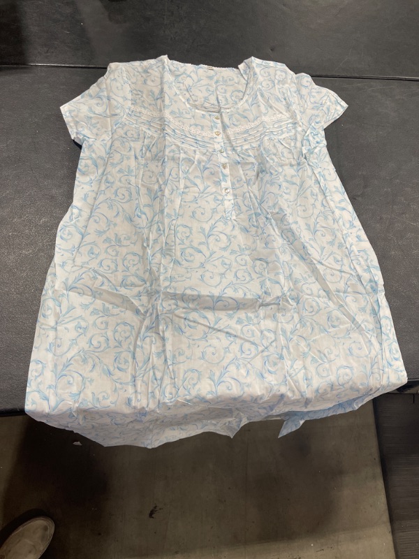 Photo 2 of baby blue and white womens night gown (XXL)