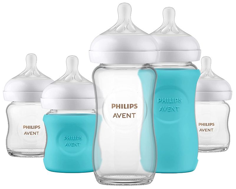 Photo 1 of Philips AVENT Glass Natural Bottle with Natural Response Nipple, Baby Gift Set