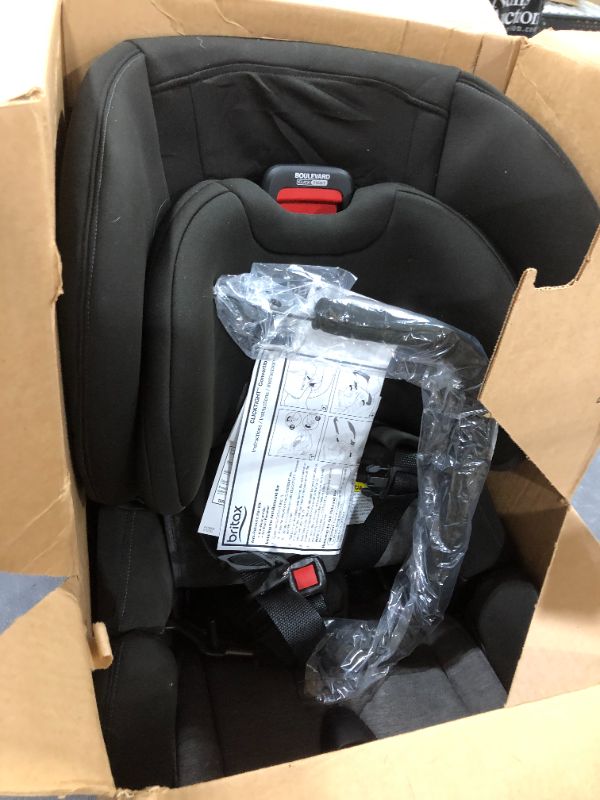 Photo 2 of Britax Boulevard Clicktight ARB Convertible Car Seat Child Safety Stainless
