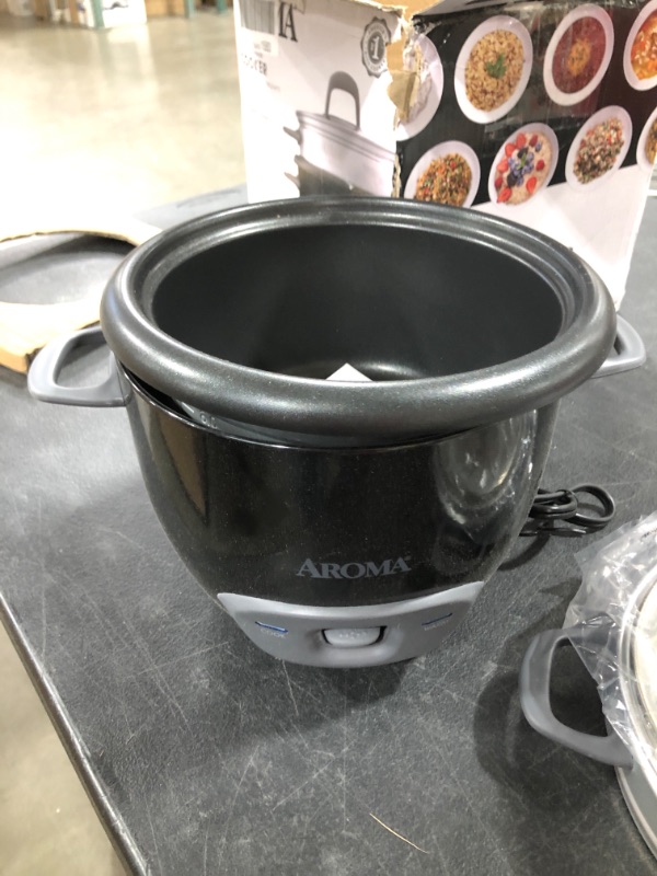 Photo 2 of Aroma Housewares 6-Cup (Cooked) Pot-Style Rice Cooker and Food Steamer, Black ARC-743-1NGB. OPEN BOX.
