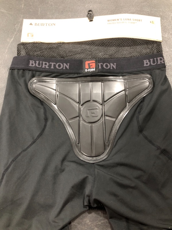 Photo 3 of BURTON Luna Padded Shorts Womens
TRUE BLACK, SIZE LARGE.