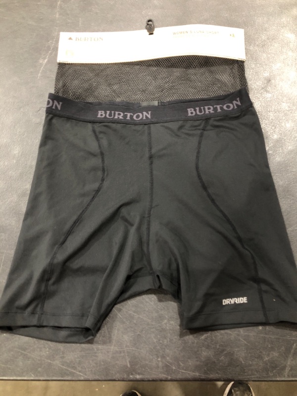 Photo 1 of BURTON Luna Padded Shorts Womens
TRUE BLACK, SIZE LARGE.