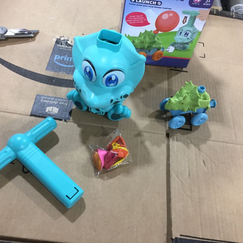 Photo 1 of Balloon luncher car toy