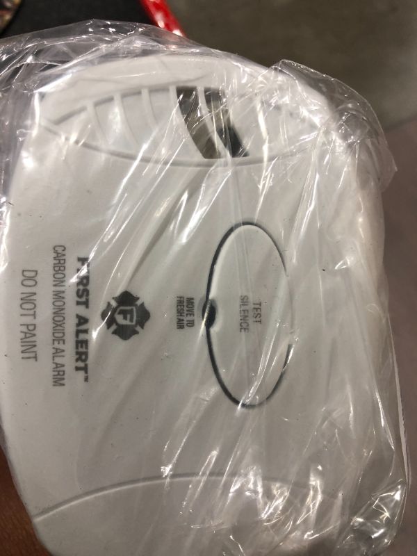 Photo 1 of FIRST ALERT Carbon Monoxide Alarm 2pk