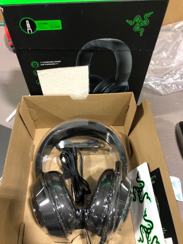 Photo 2 of Razer Kraken X Gaming Headset - 7.1 Surround Sound - Ultra-light - Classic Black
