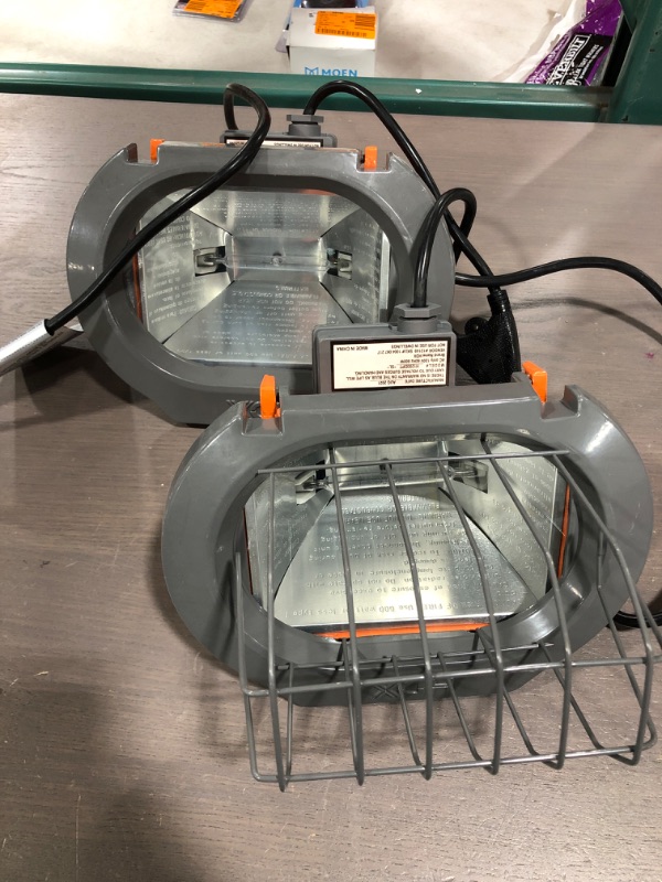 Photo 1 of HDX 1200-Watt Halogen Work Light