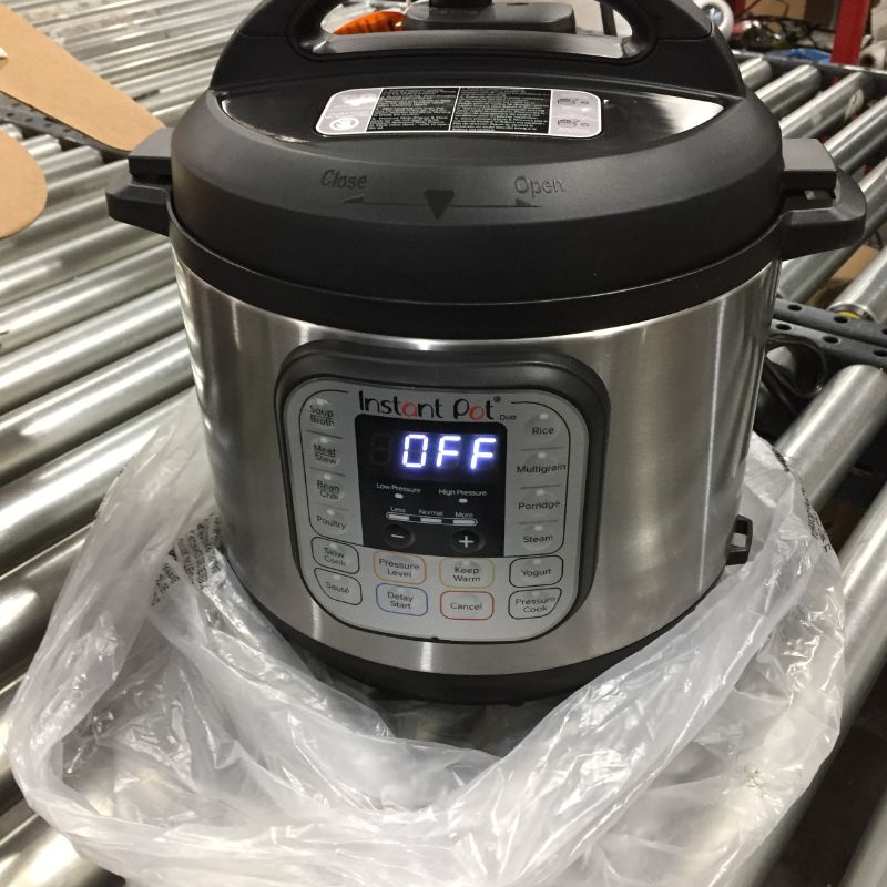 Photo 2 of Instant Pot 7-in-1 Programmable Pressure Cooker with Stainless Steel Cooking Pot and Exterior (6-Quart/1000-Watt)