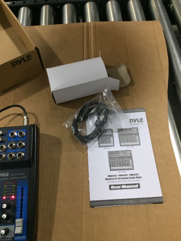Photo 1 of Professional Audio Mixer Sound Board Console Desk System Interface 8 Channel Digital USB Bluetooth MP3 Computer Input 48V Phantom Power Stereo DJ Studio FX 16Bit DSP Processor Pyle PMXU83BT, Black

