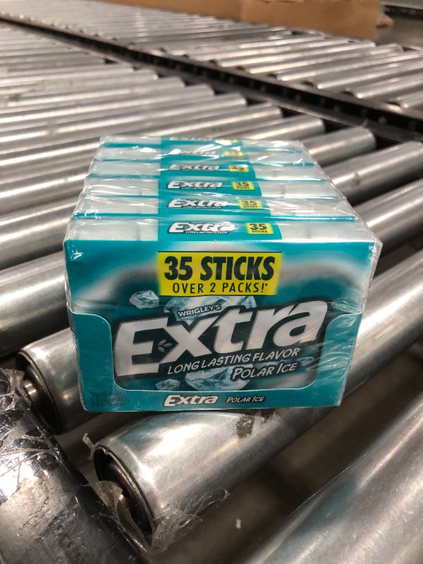 Photo 2 of EXTRA Polar Ice Sugarfree Chewing Gum, 35-stick Packs 35 Count (Pack of 6)
