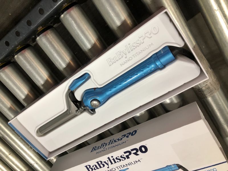 Photo 2 of Babyliss Pro Nano Titanium Spring Curling Iron
