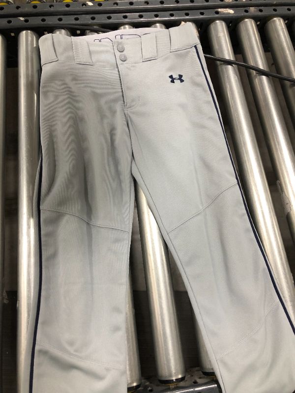 Photo 2 of under armour loose grey sports pants size youth large