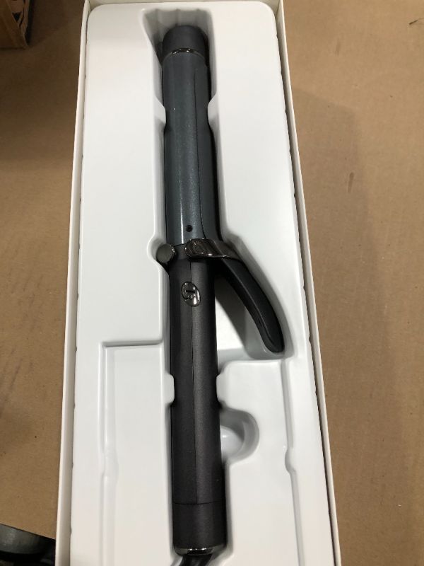 Photo 3 of T3 - SinglePass Curl Professional Curling Iron Custom Blend Ceramic Curling and Styling Iron with Adjustable Heat Settings for Shiny Smooth Curls and Waves
