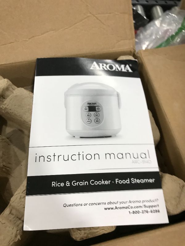 Photo 2 of Aroma Housewares 8-Cup (Cooked) (4-Cup UNCOOKED) Digital Rice Cooker and Food Steamer (ARC-914D),White
