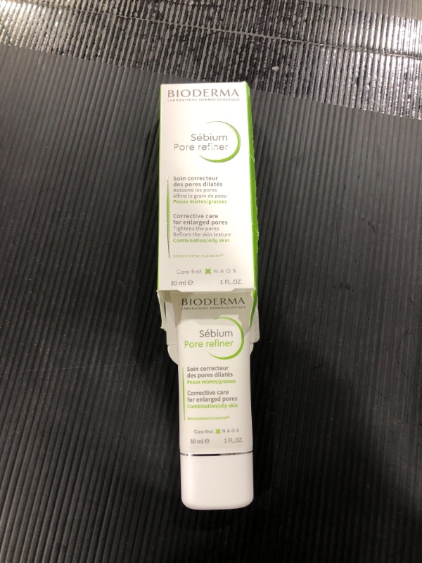 Photo 2 of Bioderma - Sébium Pore Refiner Cream - Pore Refiner Cream - Daily Face Cream for Combination to Oily Skin
