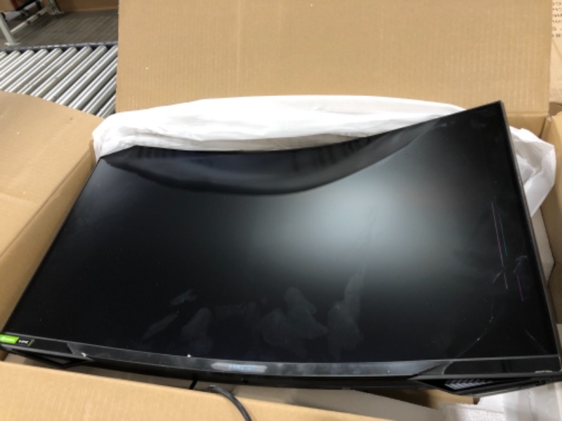 Photo 1 of FOR PARTS ONLY! SAMSUNG Odyssey G7 Series 32-Inch WQHD (2560x1440) Gaming Monitor, 240Hz, Curved, 1ms, HDMI, G-Sync, FreeSync Premium Pro (LC32G75TQSNXZA)
broken screen! 