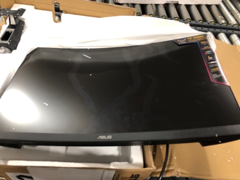 Photo 5 of FOR PARTS ONLY! ASUS TUF Gaming 27" 1440P HDR Curved Monitor (VG27WQ1B) - QHD (2560 x 1440), 165Hz (Supports 144Hz), 1ms, Extreme Low Motion Blur, Speaker, FreeSync Premium, VESA Mountable, DisplayPort, HDMI , BLACK
DAMAGED SCREEN 
