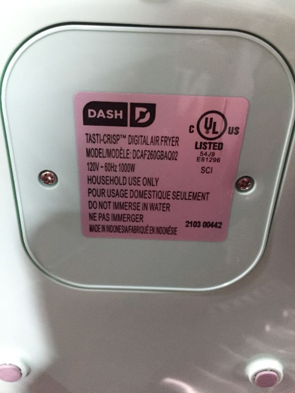 Photo 5 of Dash Tasti-Crisp Digital Air Fryer with AirCrisp® Technology, Custom Presets, Temperature Control, and Auto Shut Off Feature, 2.6 Quart - Aqua
