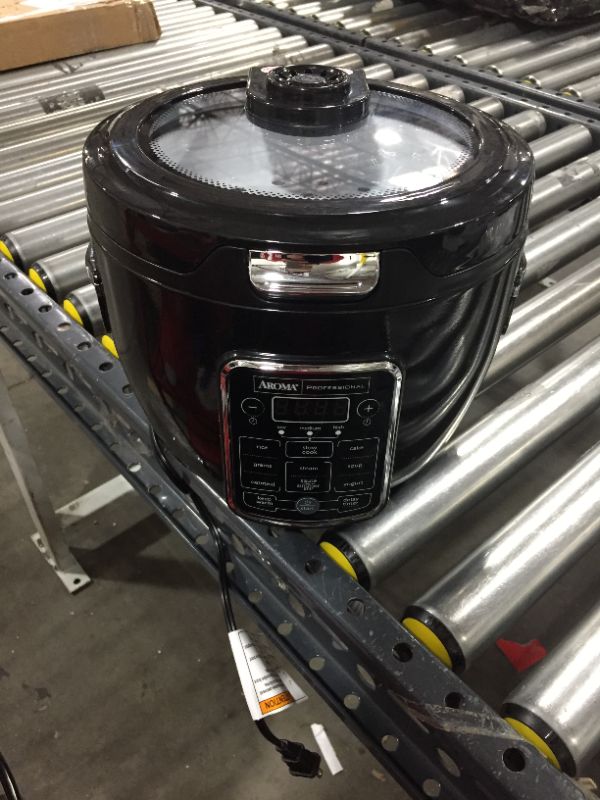 Photo 1 of Aroma Professional ARC-1230B Grain, Oatmeal,Slow Cooker, Saute, Steam, Timer, 10 Cup Uncooked/20 Cup Cooked, Black
